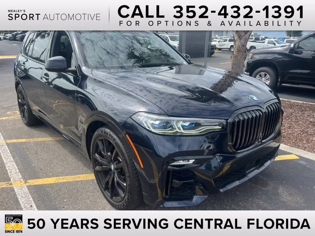2022 BMW X7 M50i