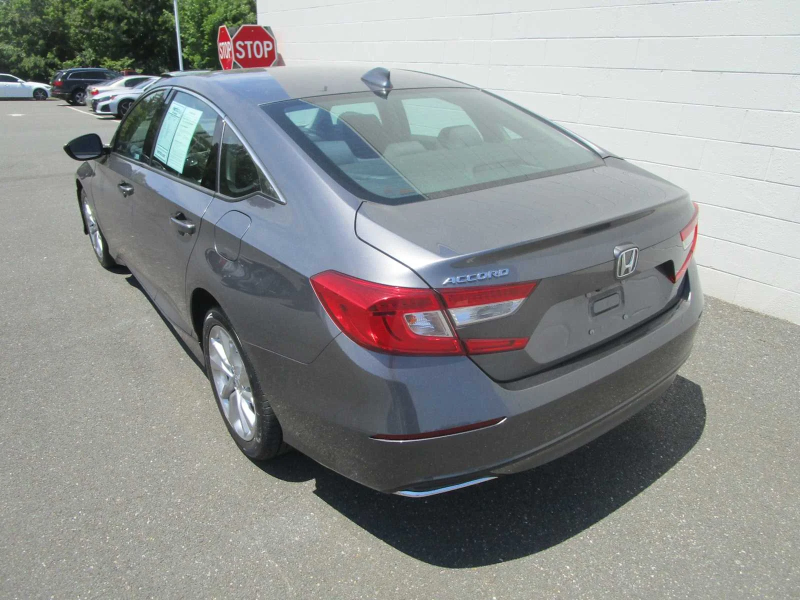 Used 2020 Modern Steel Metallic Honda LX image 4
