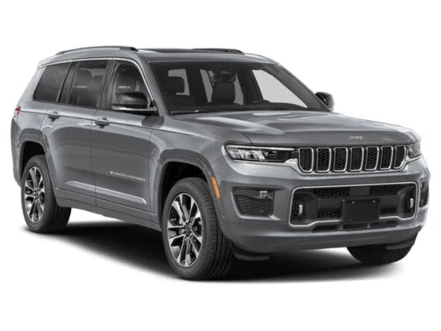 Used 2023 Diamond Black Jeep Overland image 9