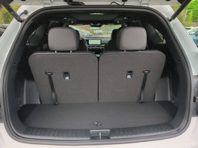 New 2026 Glacial White Pearl Kia X-Line SX Prestige AWD image 26
