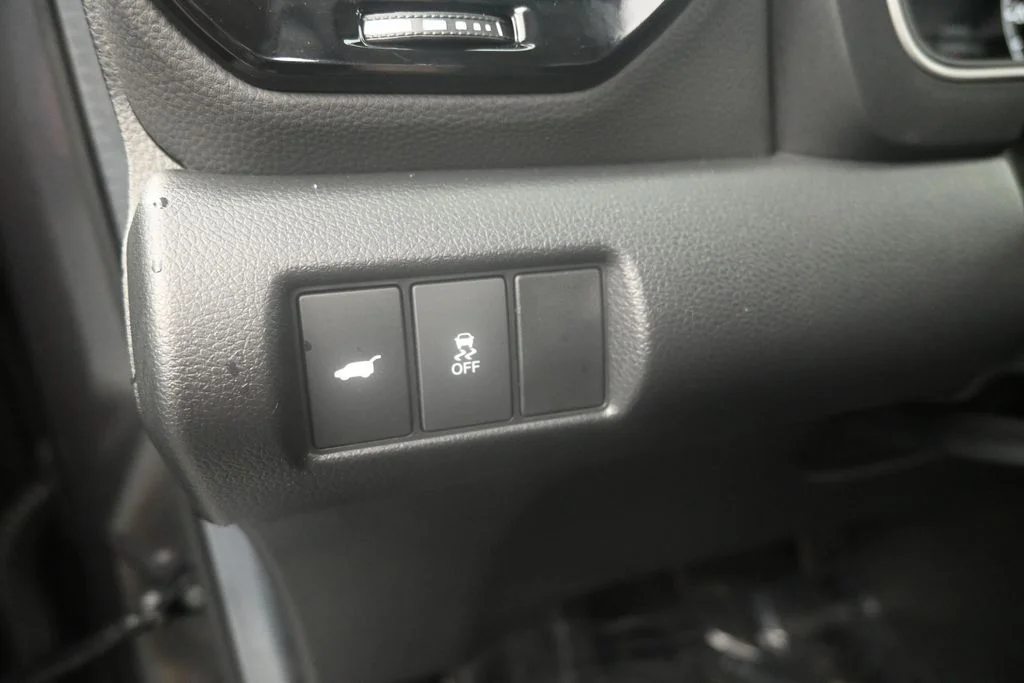 Used 2025 Modern Steel Metallic Honda EX-L image 24