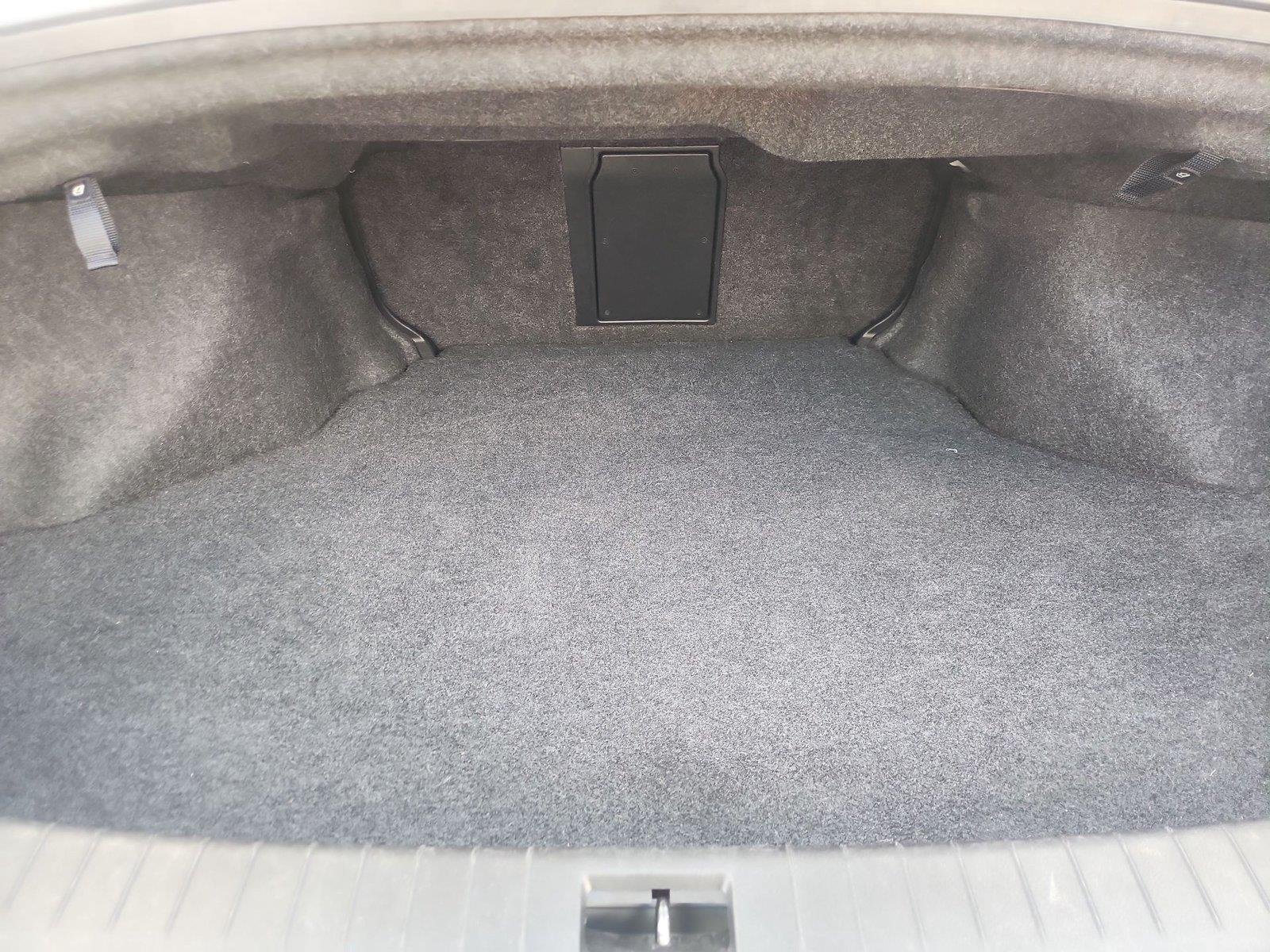 2016 INFINITI Q50 Premium - Photo 17