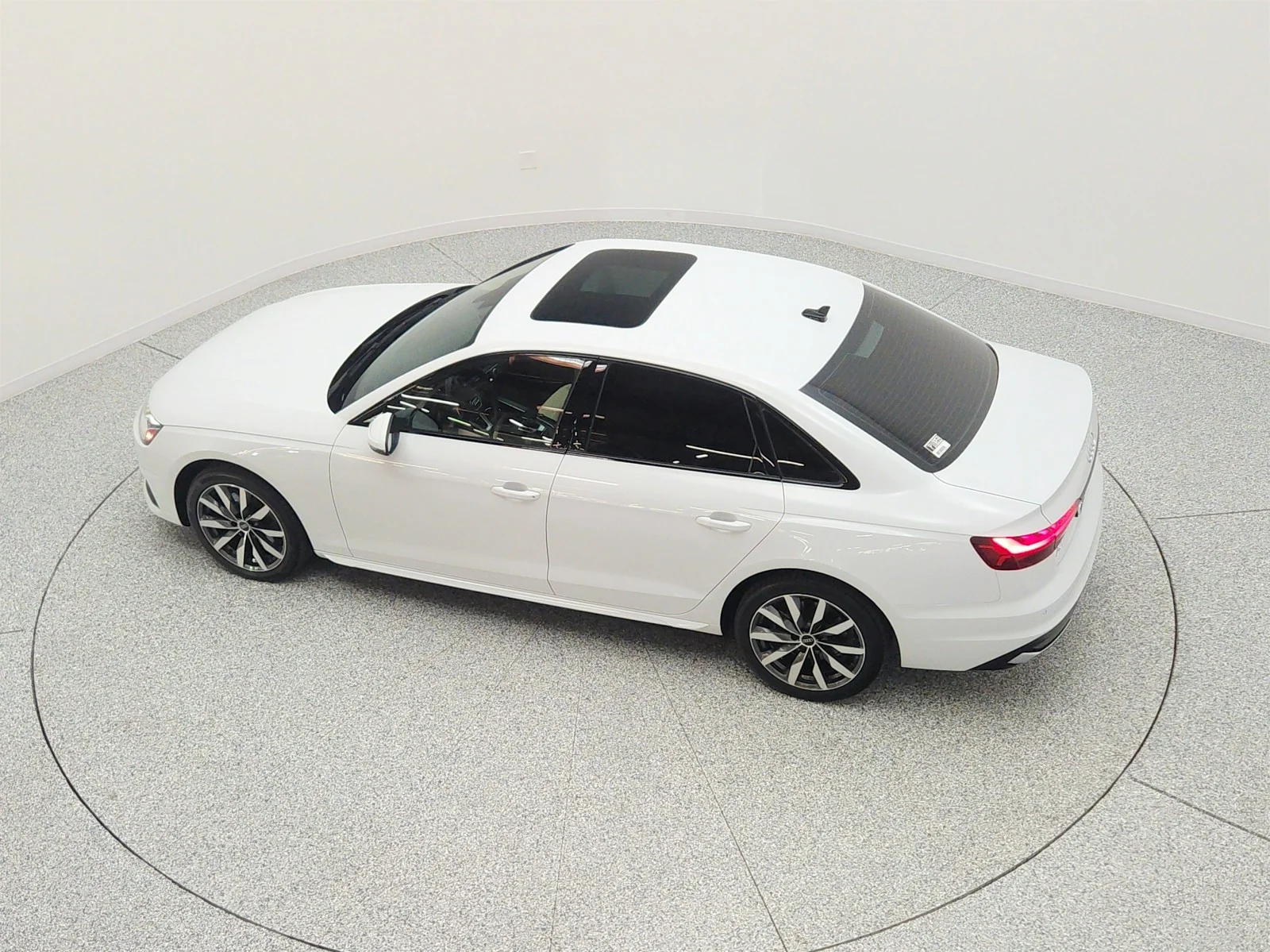 Used 2023 Glacier White Metallic Audi Premium Plus 40 TFSI quattro image 29