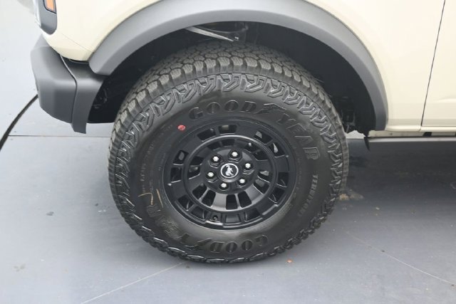 New 2026 Desert Sand Ford Badlands® image 66