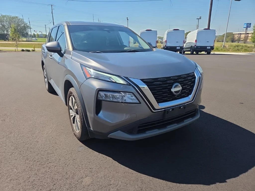 Used 2023 Gray Nissan SV image 25