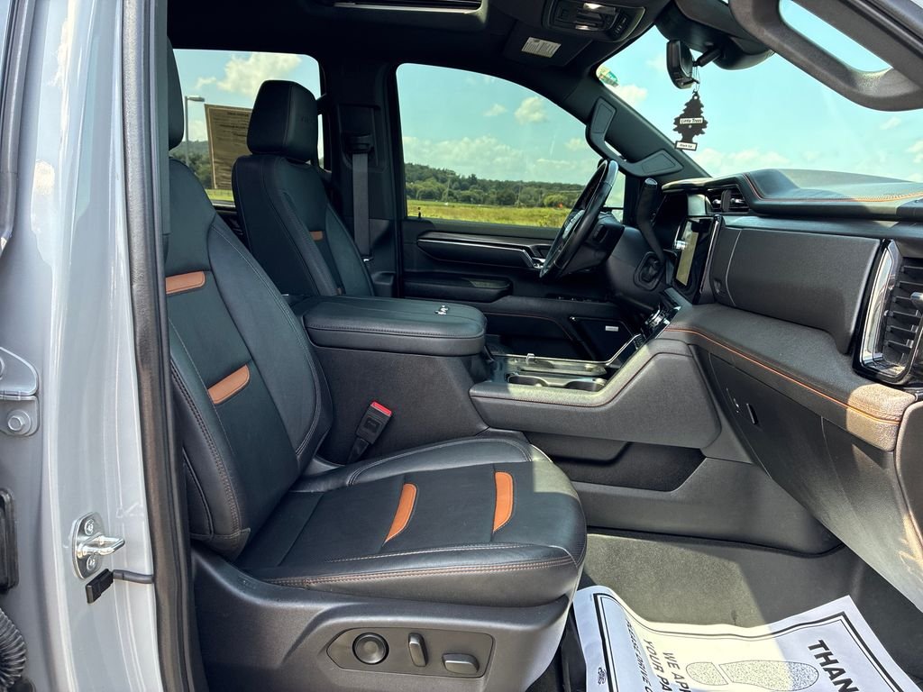 Used 2024 Gray GMC AT4 image 22