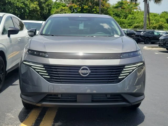 New 2026 Gun Metallic Nissan SL image 2