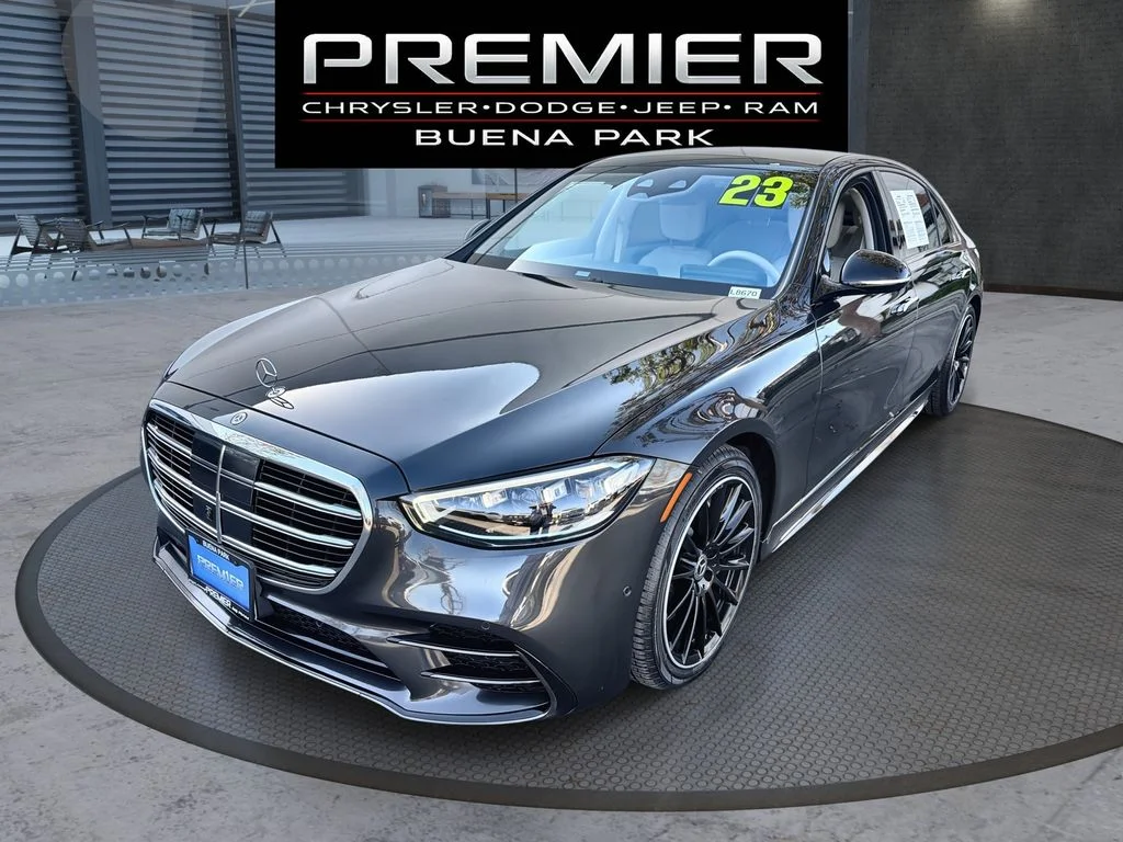 2023 Mercedes-Benz S-Class S 500 4MATIC's photo
