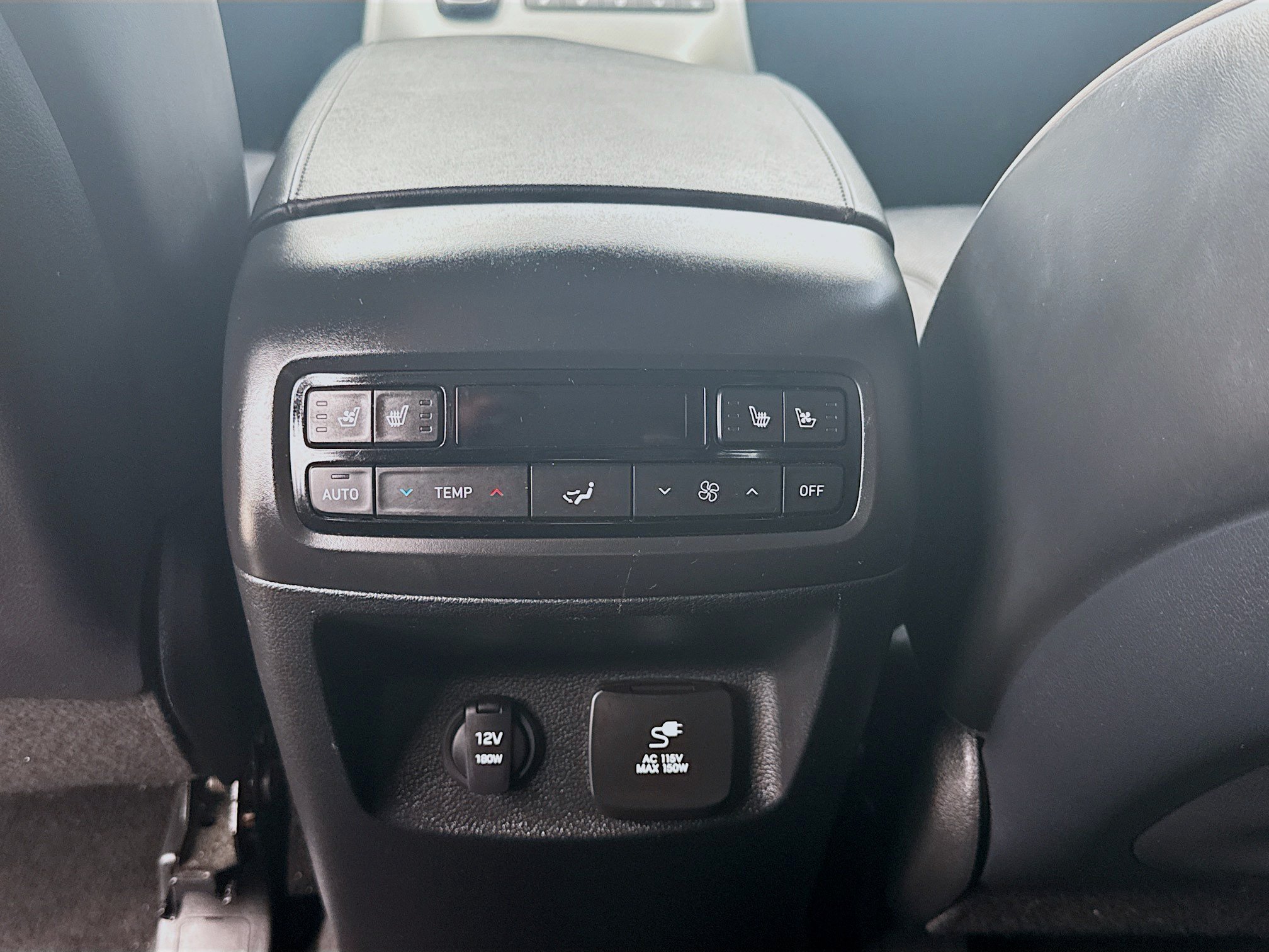 Used 2023 Abyss Black Pearl Hyundai SEL image 20