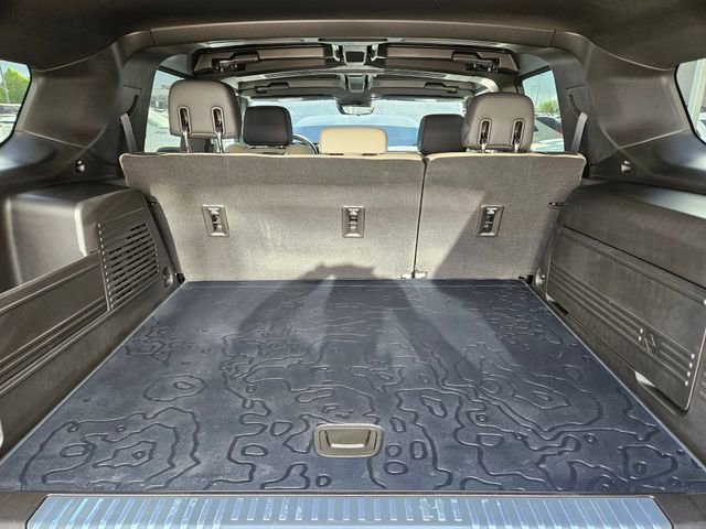 Used 2026 Void Black GMC 2X image 30