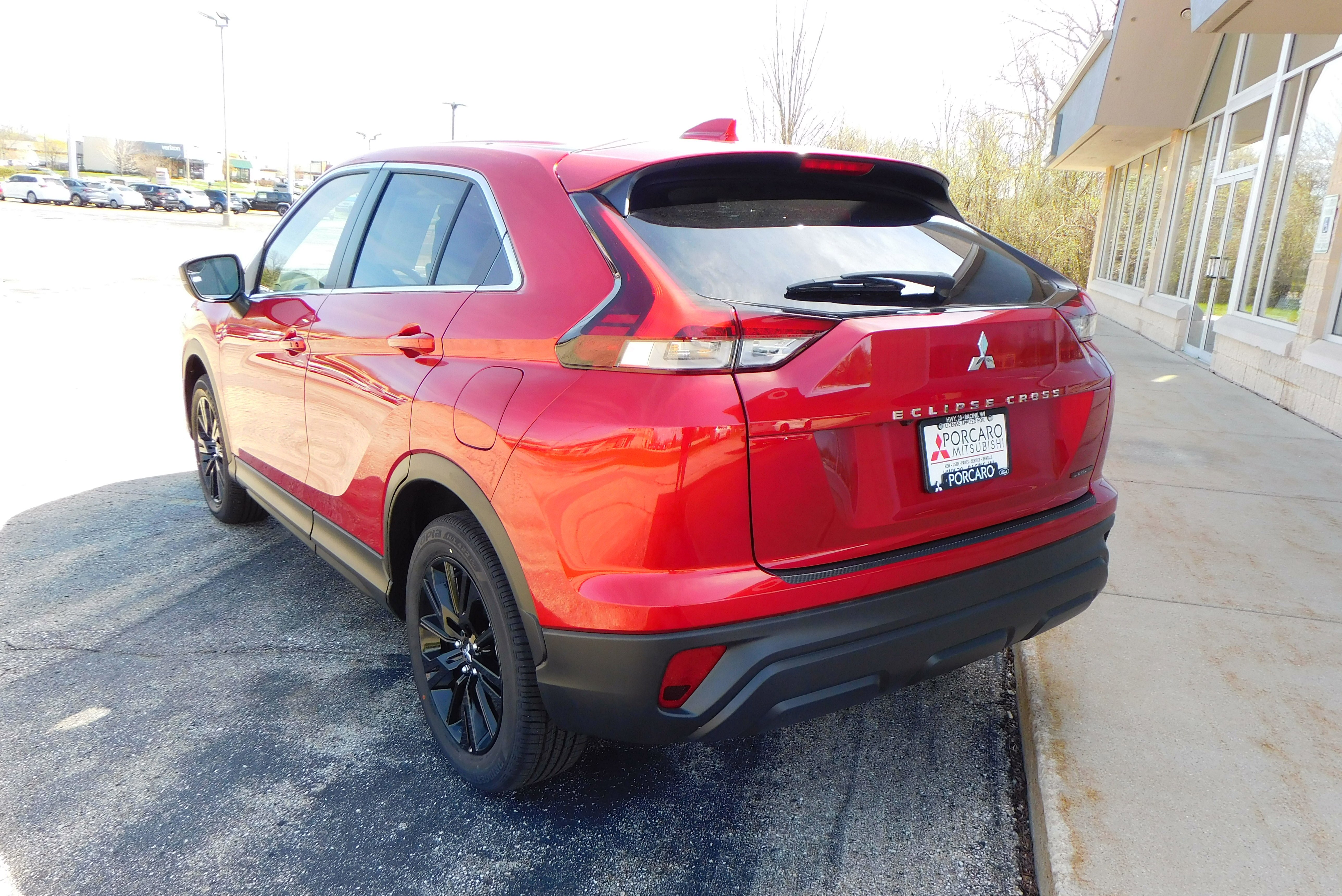 Used 2026 Red Diamond Mitsubishi LE image 3