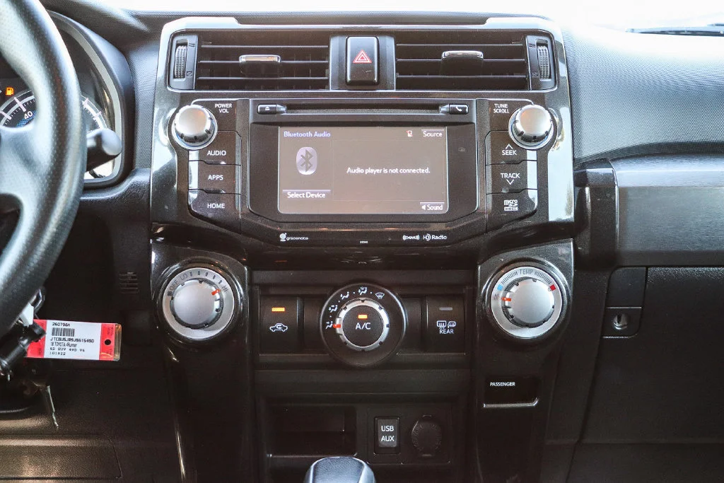 Used 2018 Silver Toyota TRD Off-Road image 17