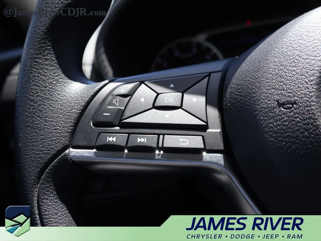 Used 2024 Gray Nissan SV image 25