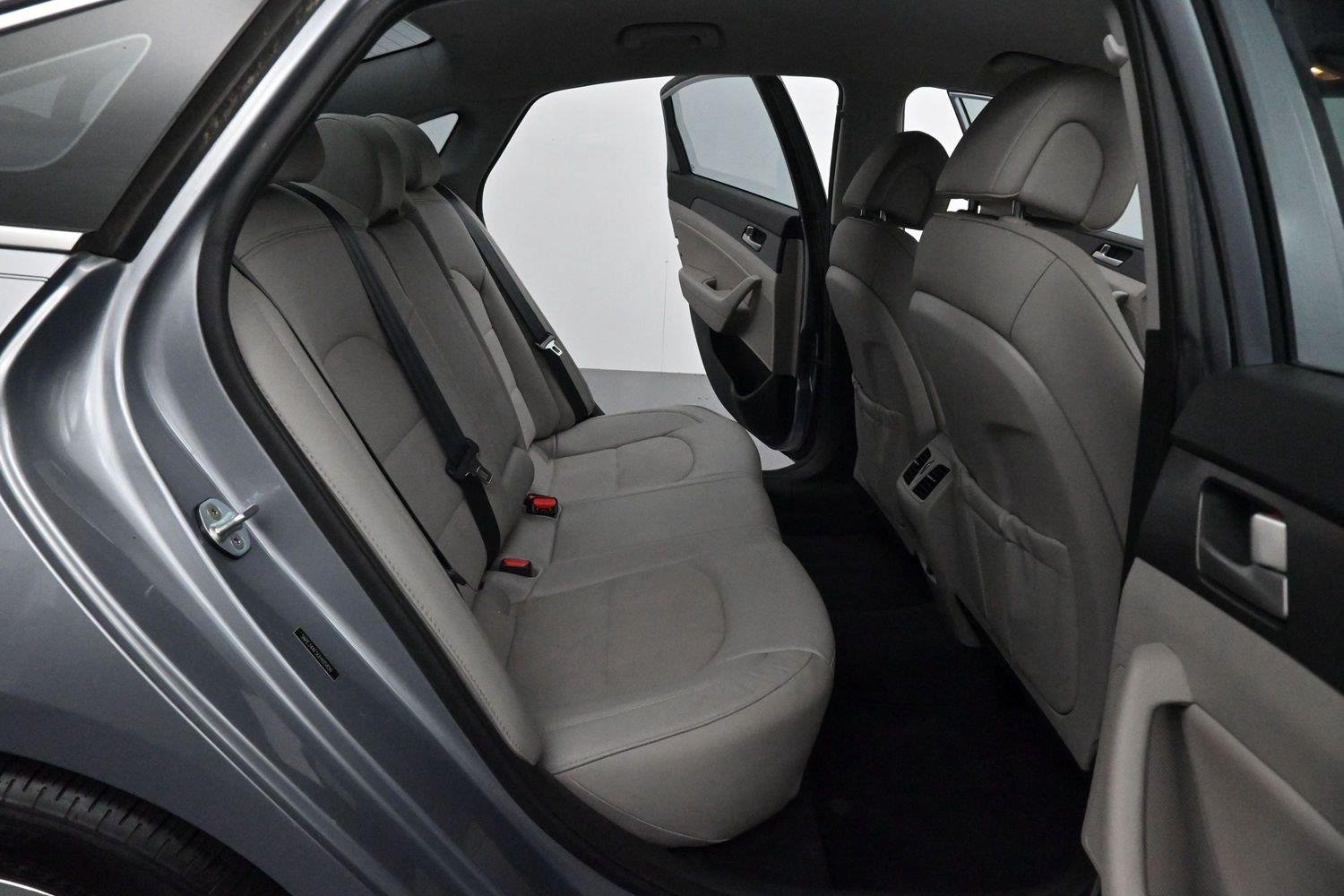 Used 2016 Symphony Silver Hyundai 2.4L Sport image 30