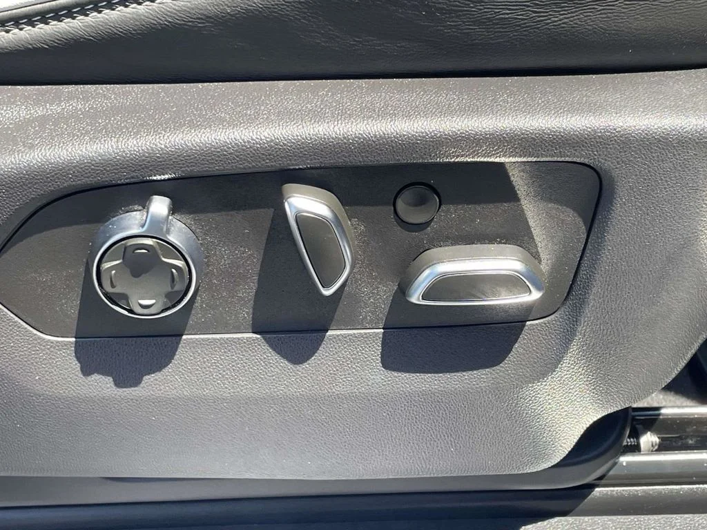Used 2023 Blue GMC AT4X image 16