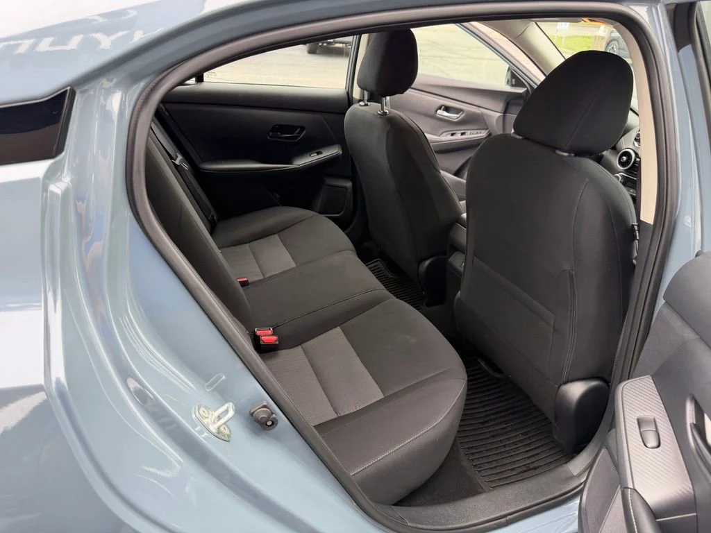 Used 2025 Gray Nissan SV image 17