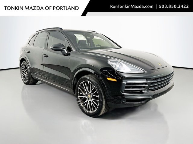 2023 Porsche Cayenne Base