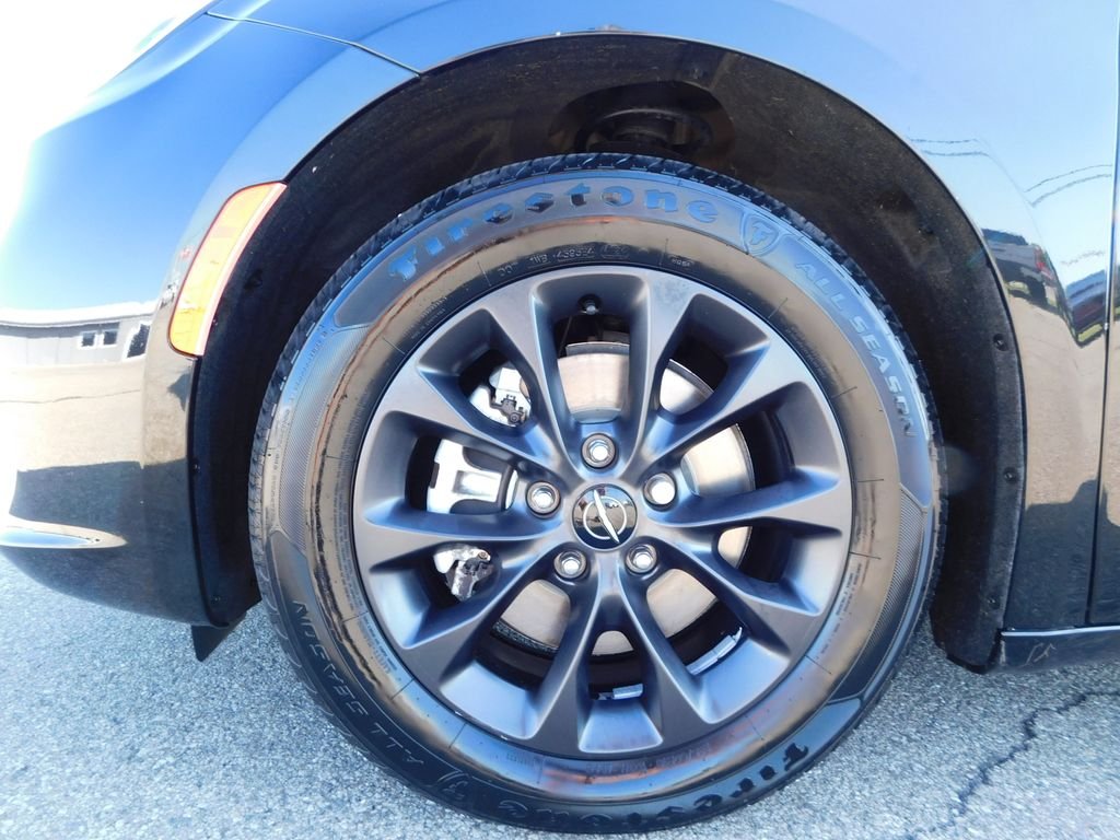 Used 2021 Black Chrysler Touring image 10