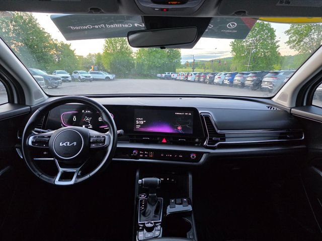 Used 2024 White Kia EX image 19
