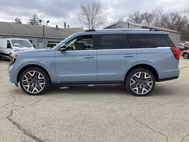 New 2026 Glacier Gray Metallic Tri-Coat Ford Platinum® image 5