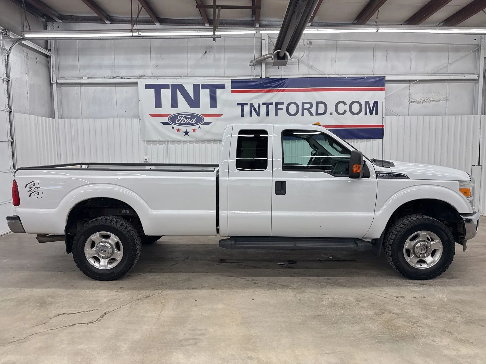 2015 Ford F-350 XLT 4x4 SuperCab 158-In SRW's photo