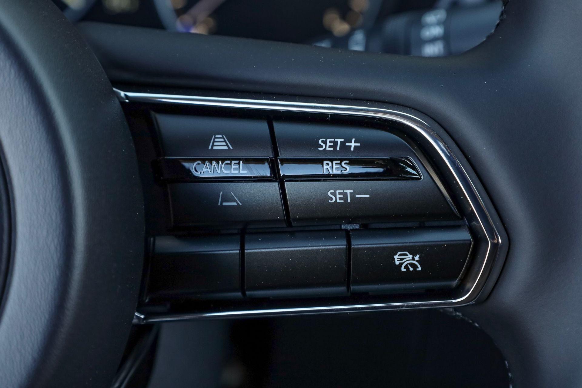 New 2026 Rhodium White Premium Mazda 3.3 Turbo Select AWD image 22