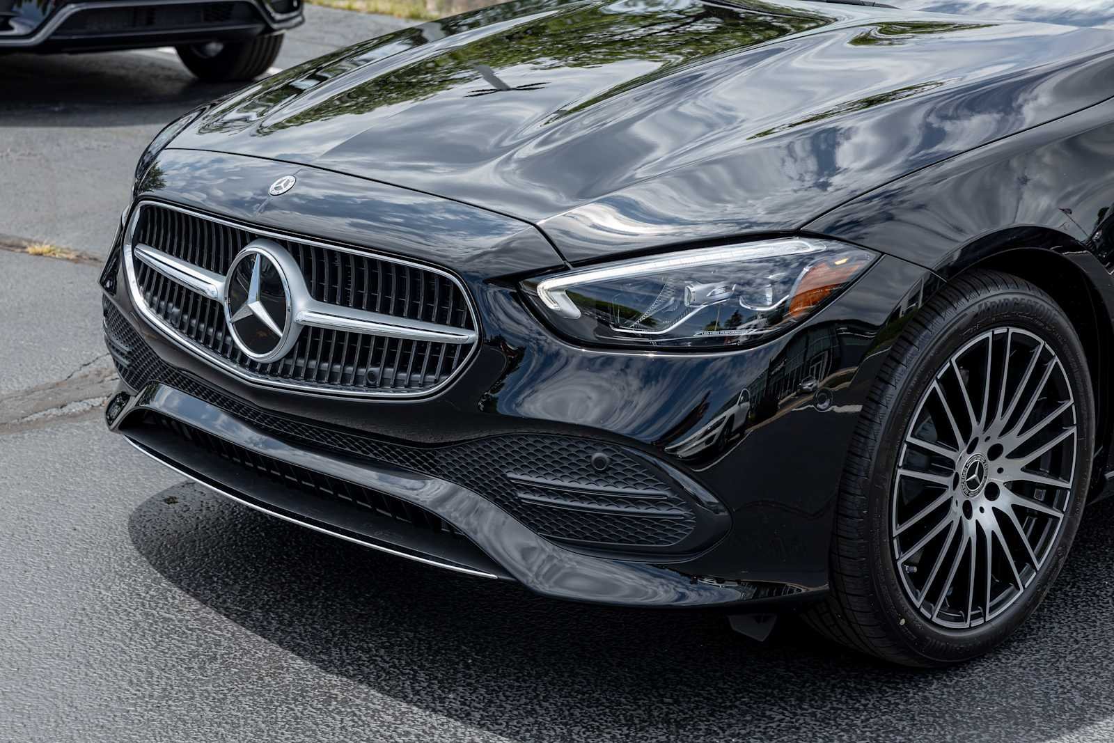 2025 Mercedes-Benz C-Class Sedan C 300 - Photo 26