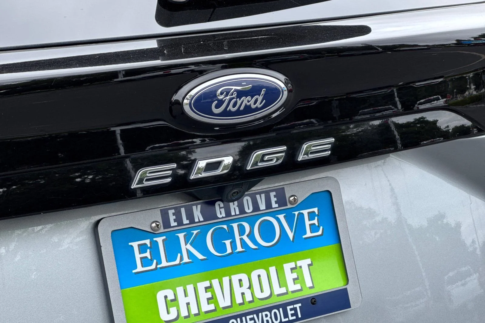 Used 2024 Iconic Silver Ford SEL image 32