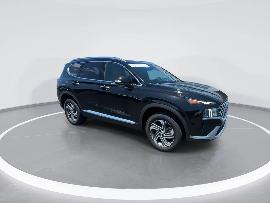 Used 2023 Black Hyundai SEL image 2