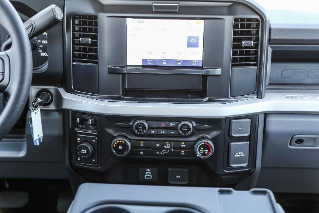 New 2026 Oxford White Ford F-250® XL image 40