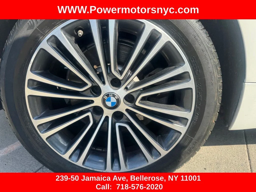 Used 2020 White BMW 530i xDrive image 18