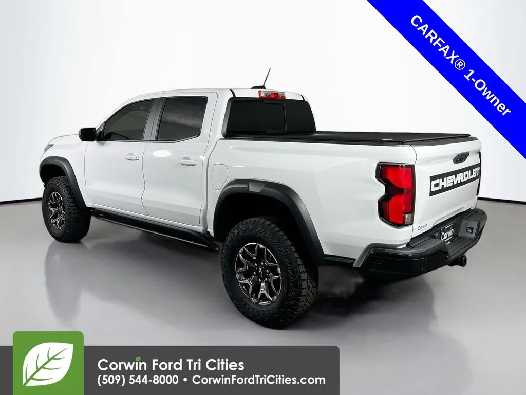 Used 2025 Summit White Chevrolet ZR2 image 11
