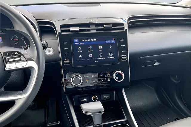 Used 2022 Gray Hyundai SEL image 9