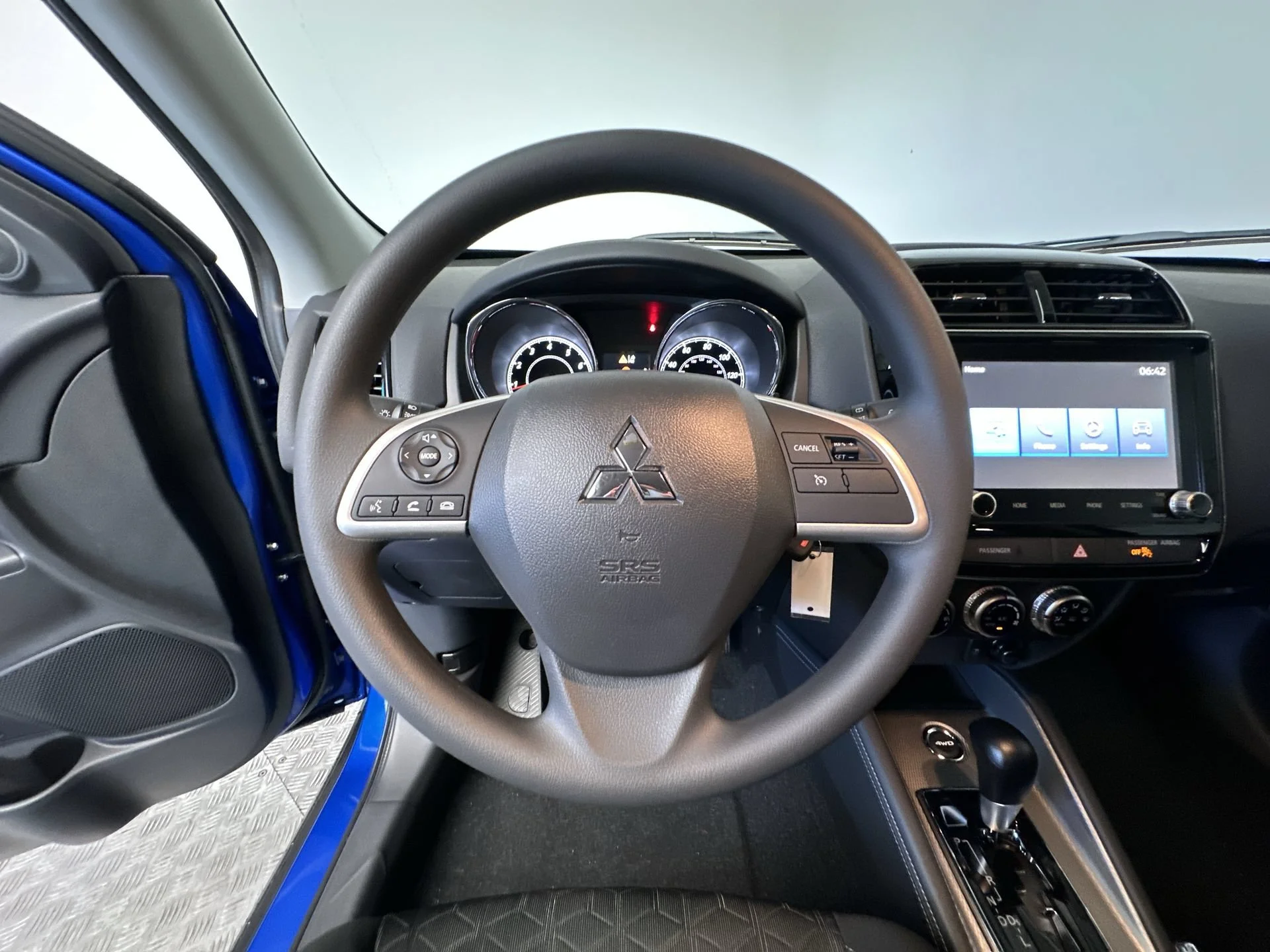 New 2026 Octane Blue Metallic Mitsubishi S image 16