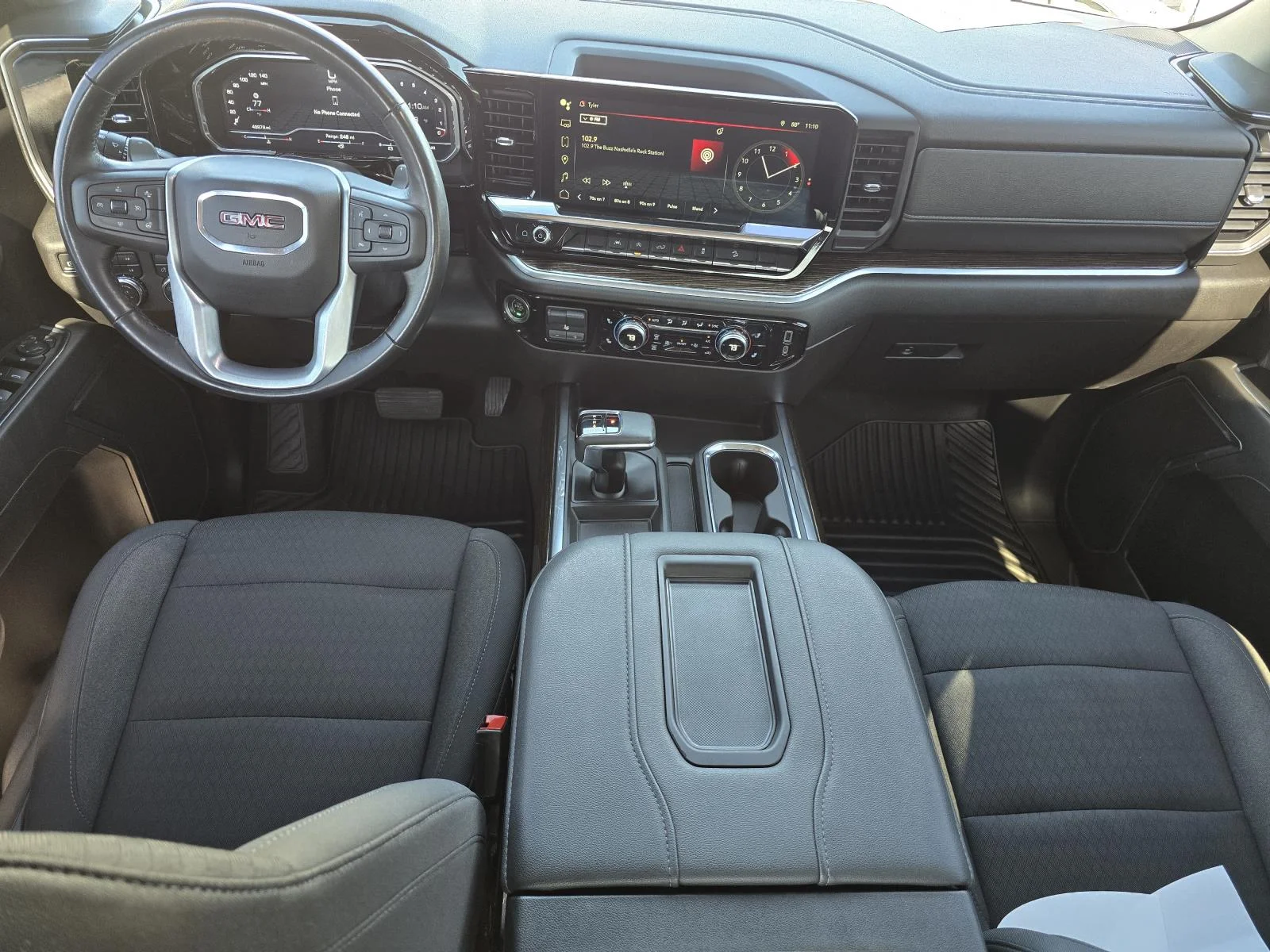 Used 2022 SUMMIT WHITE GMC Elevation image 11