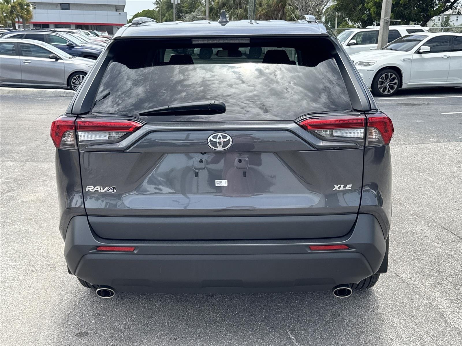 Used 2024 Magnetic Gray Metallic Toyota XLE image 5