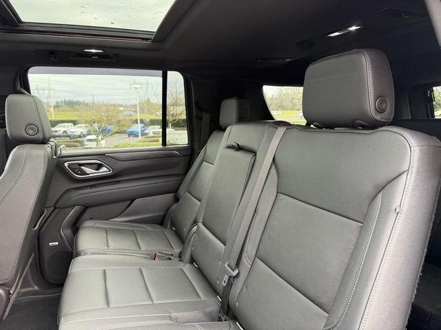 2022 Chevrolet Suburban LT - Photo 30