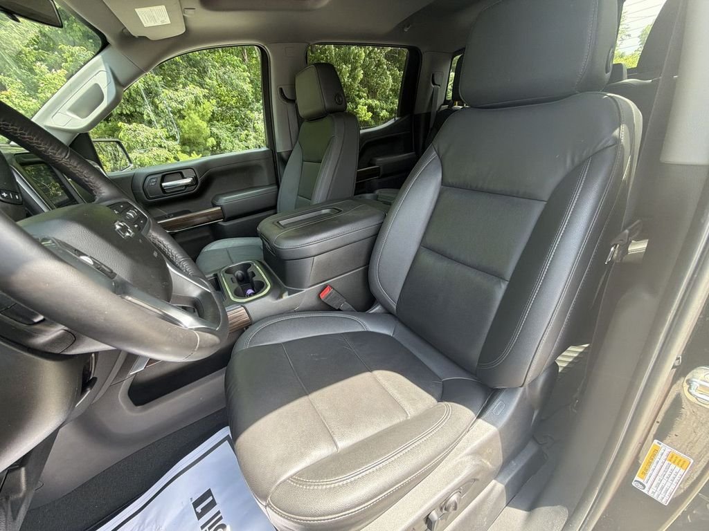 Used 2022 Black Chevrolet RST image 20