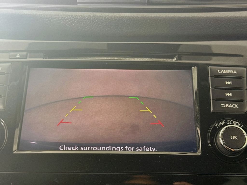 Used 2019 Magnetic Black Pearl Nissan S image 17