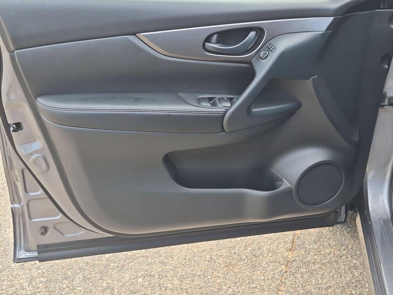 Used 2021 Gun Metallic Nissan S image 14