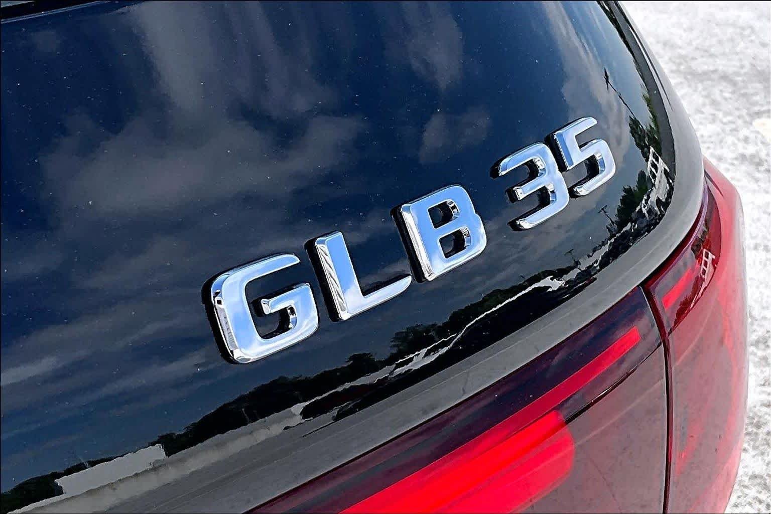 Used 2025 Night Black Mercedes-Benz AMG® GLB 35 image 31