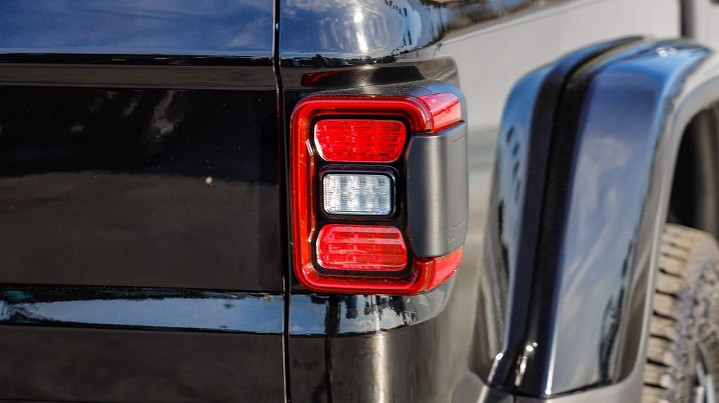 New 2026 Black Clearcoat Jeep Rubicon X image 10