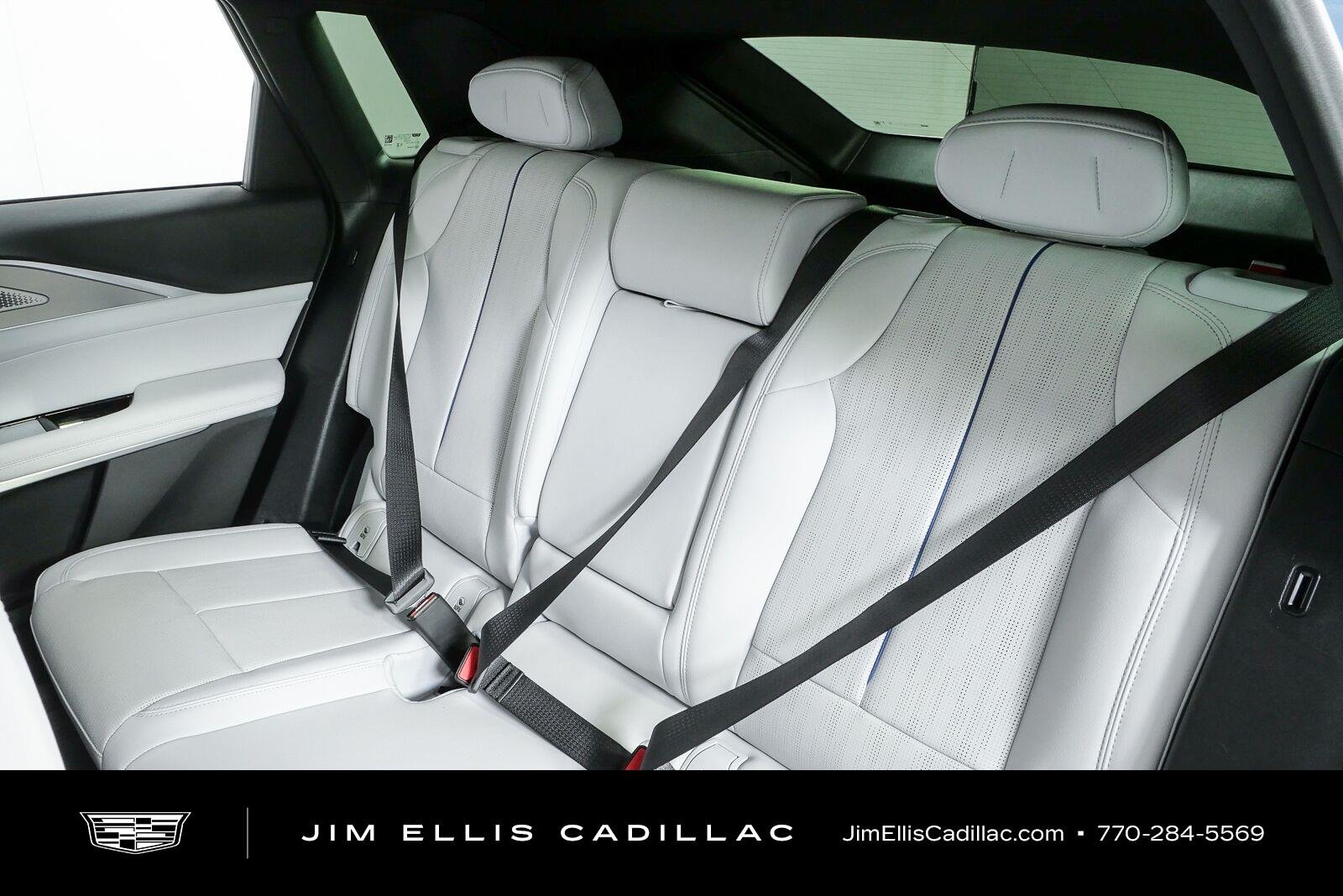 New 2027 Blue Graphite Tricoat Cadillac Premium Luxury image 19