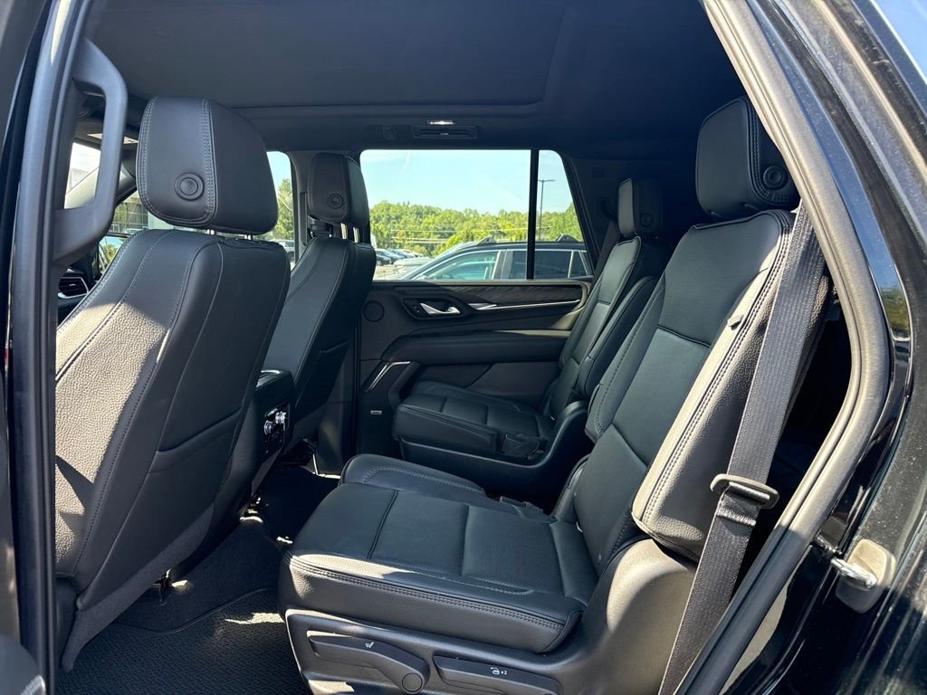 Used 2022 Black GMC Denali image 11