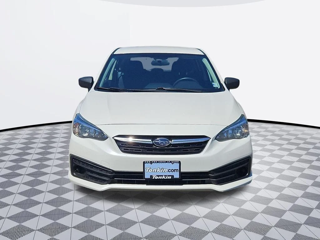 Used 2022 Crystal White Pearl Subaru Base image 9