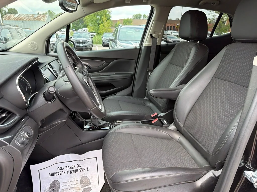 Used 2022 Black Buick Preferred image 11