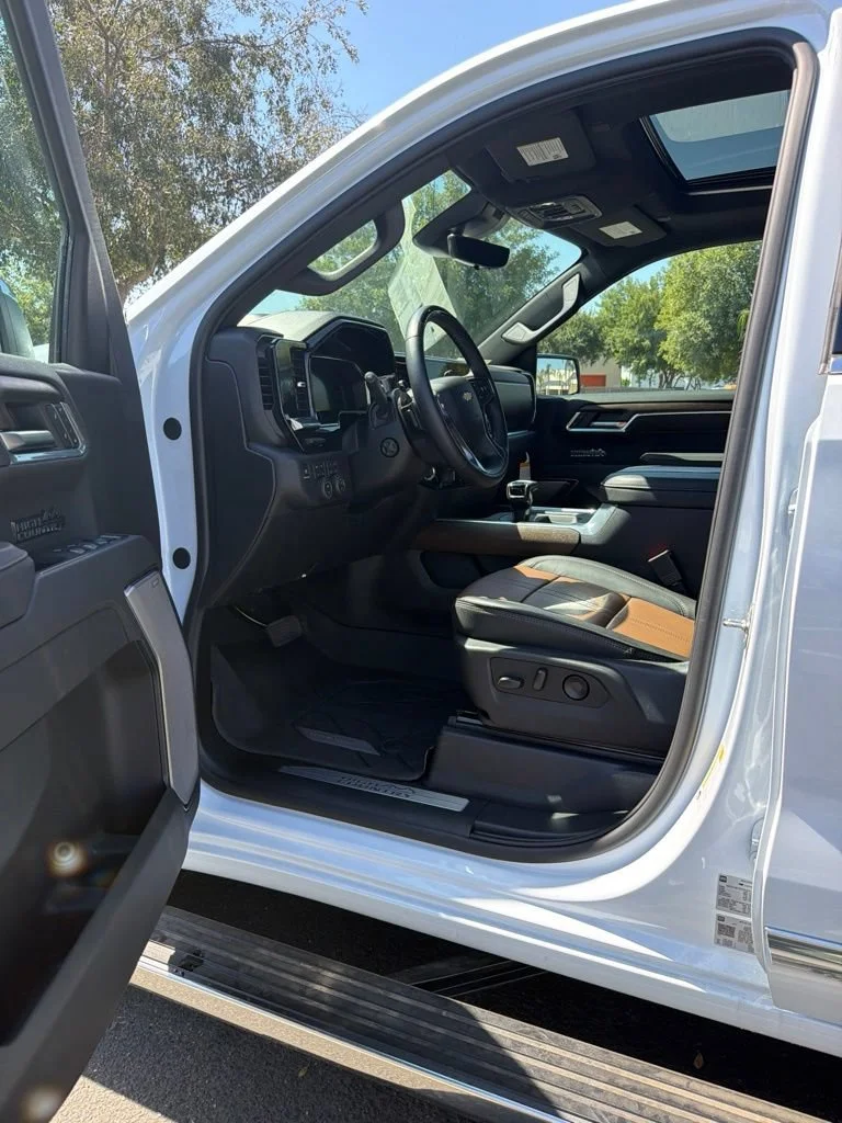 2026 Chevrolet Silverado 1500 High Country - Photo 11