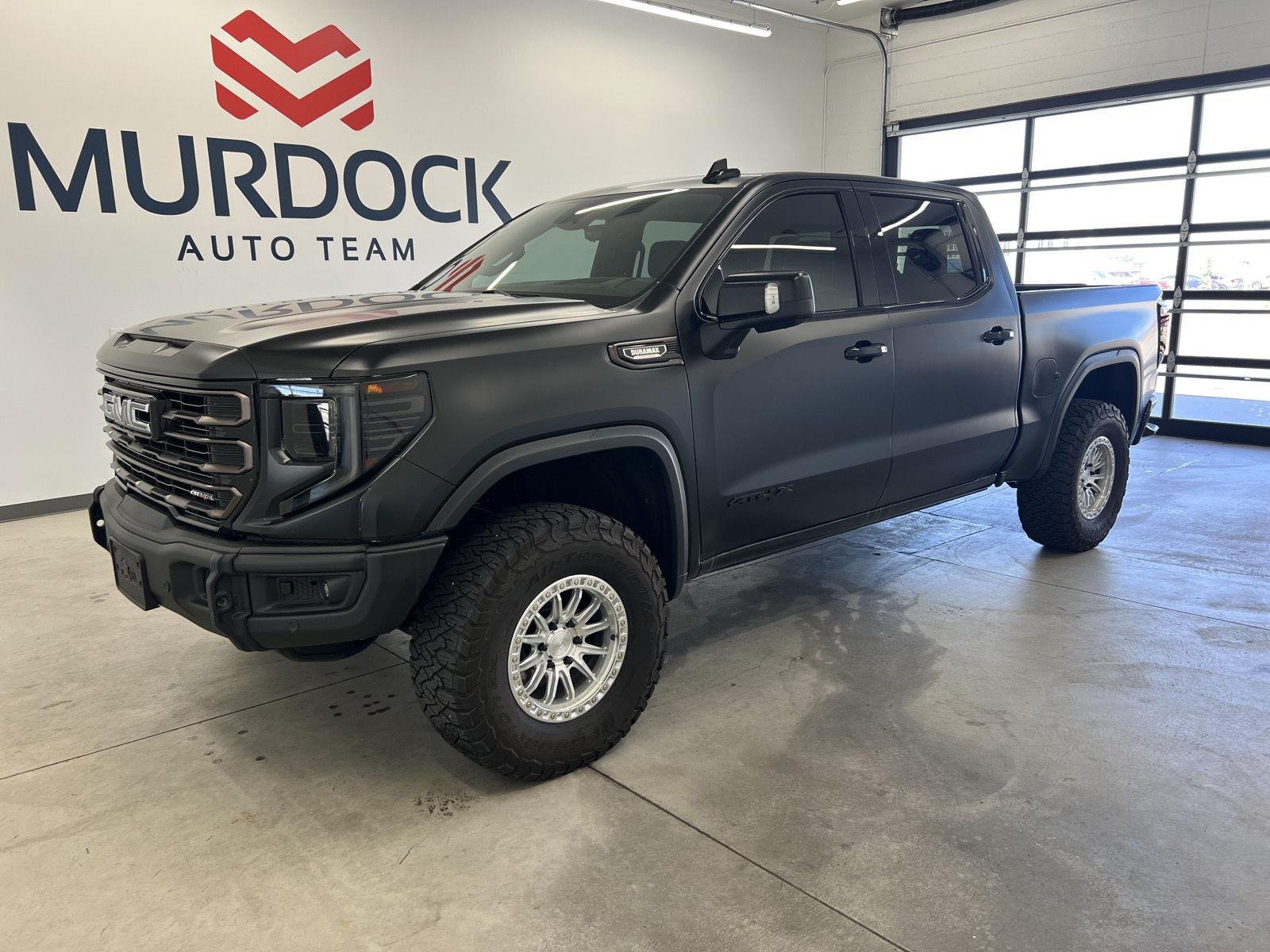 Used 2025 Onyx Black GMC AT4X image 6