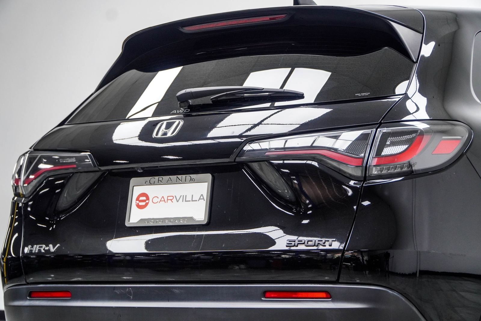 Used 2023 Black Honda Sport image 13