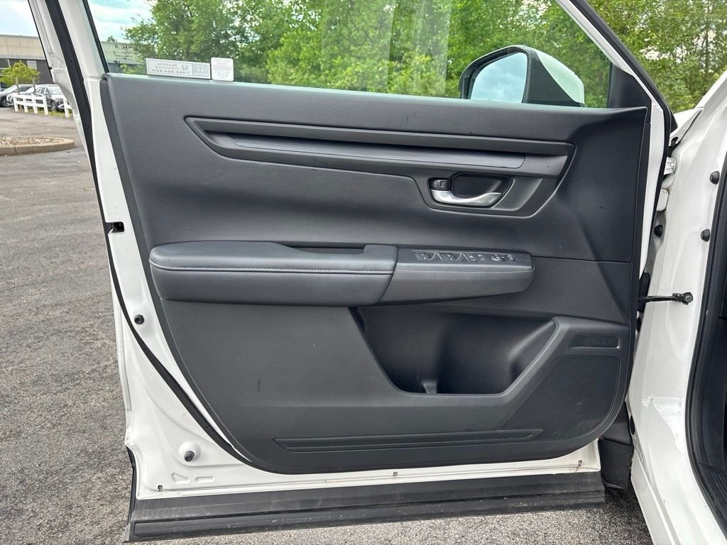 Used 2023  Honda LX image 16